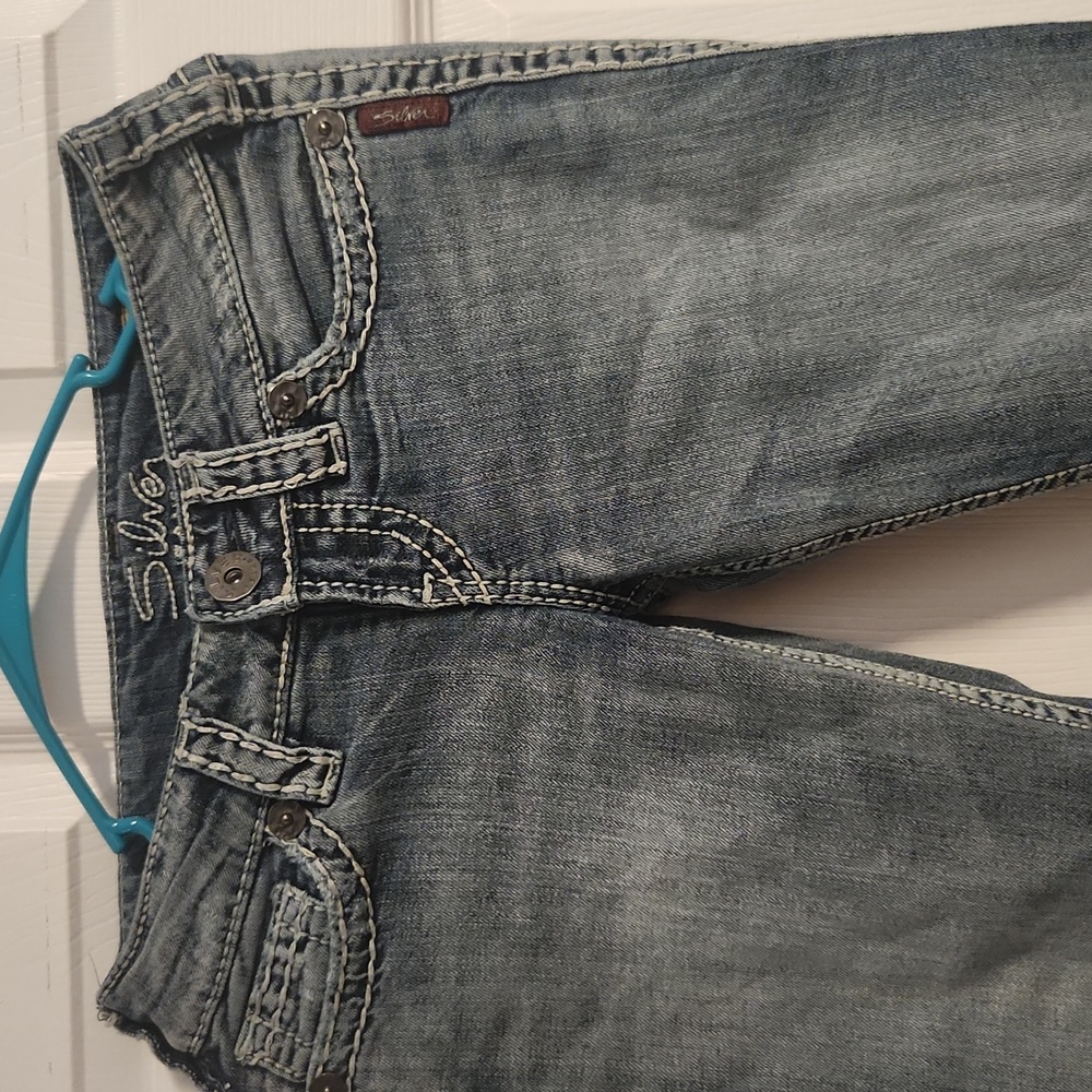 Silver Jeans - Picture 3 of 6